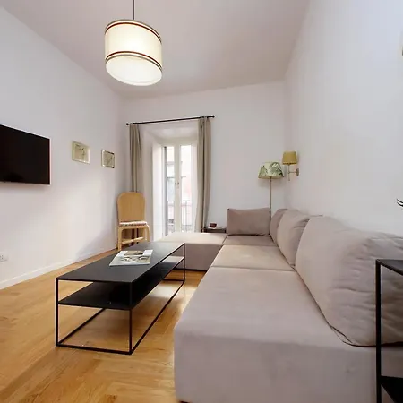 Residenza Torre Vecchiarelli - 1 *