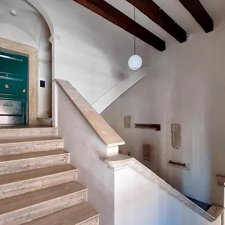Torre Vecchiarelli - 1 *