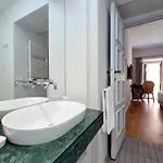 Residenza Torre Vecchiarelli - 1 *